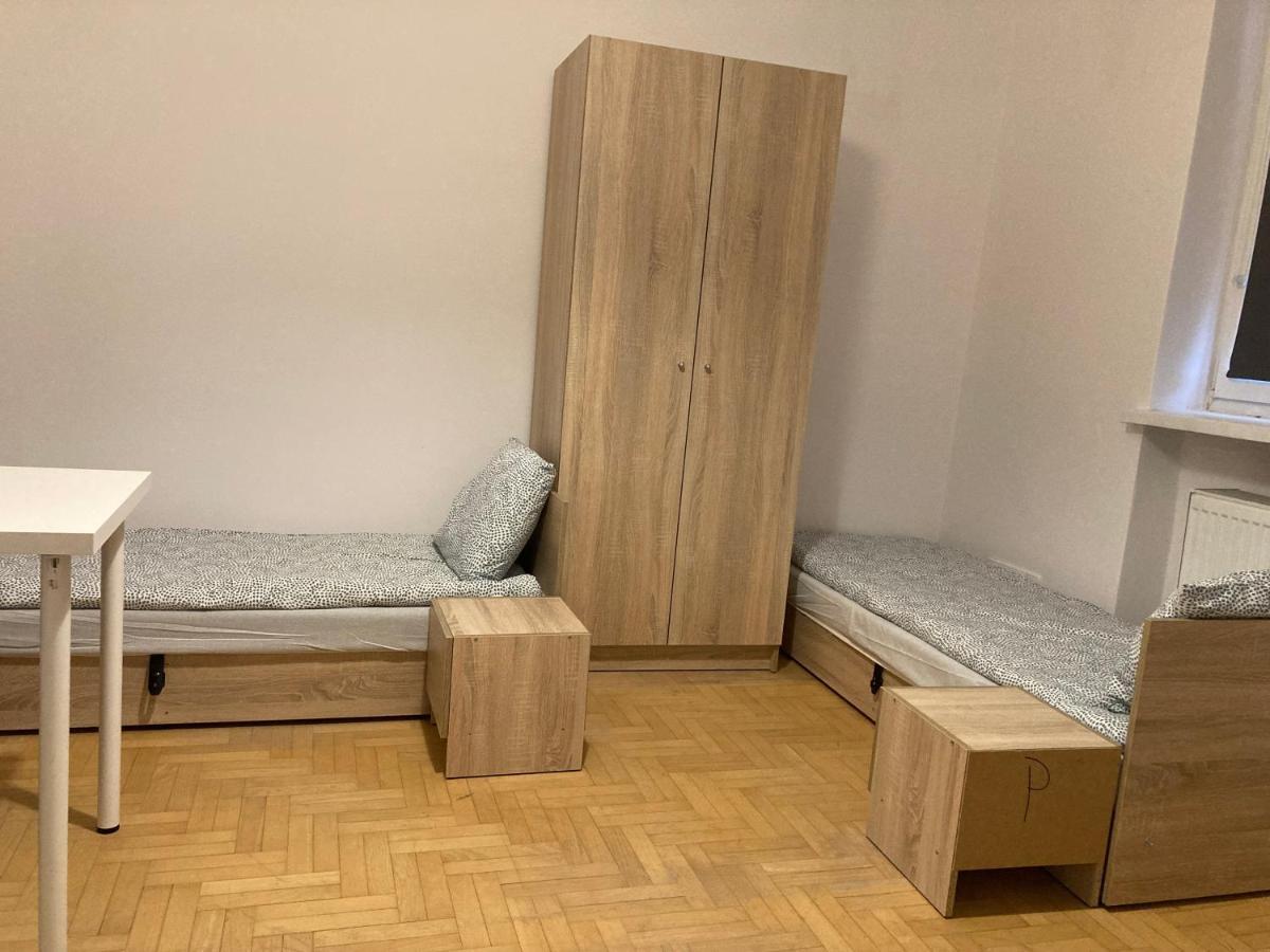 Apartamenty Prokocim Krasków Exteriör bild