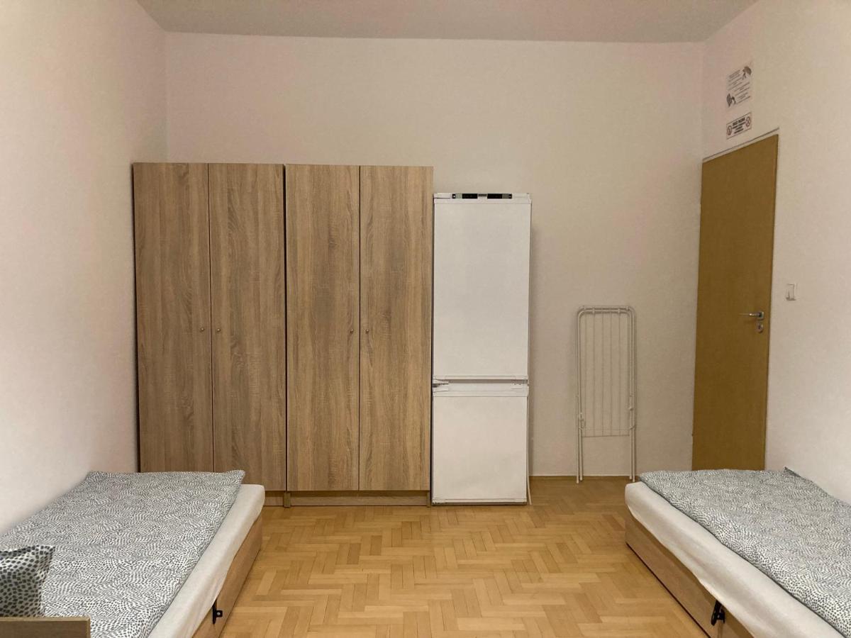 Apartamenty Prokocim Krasków Exteriör bild