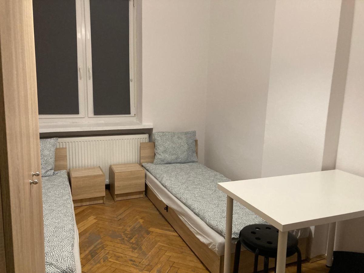 Apartamenty Prokocim Krasków Exteriör bild